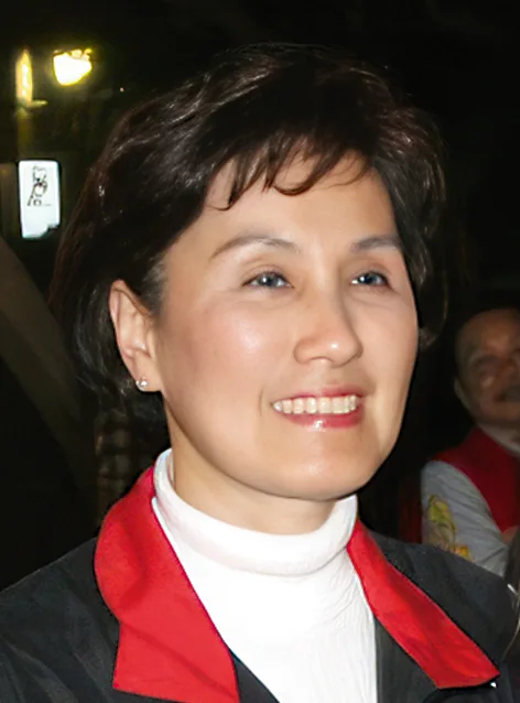 馬英九失智疑雲各說各話　妻子周美青與大姊馬以南發聲
