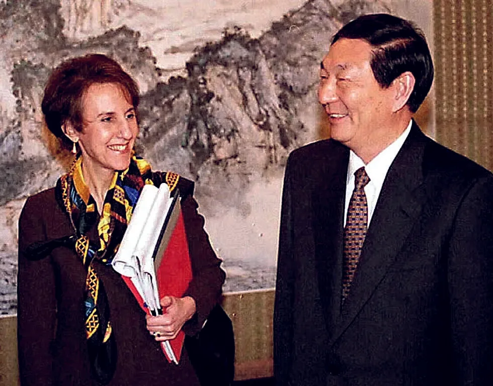 朱鎔基與外方代表會面。