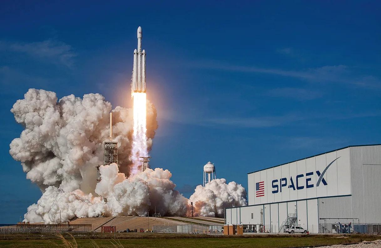 美國 SpaceX 火箭發射。